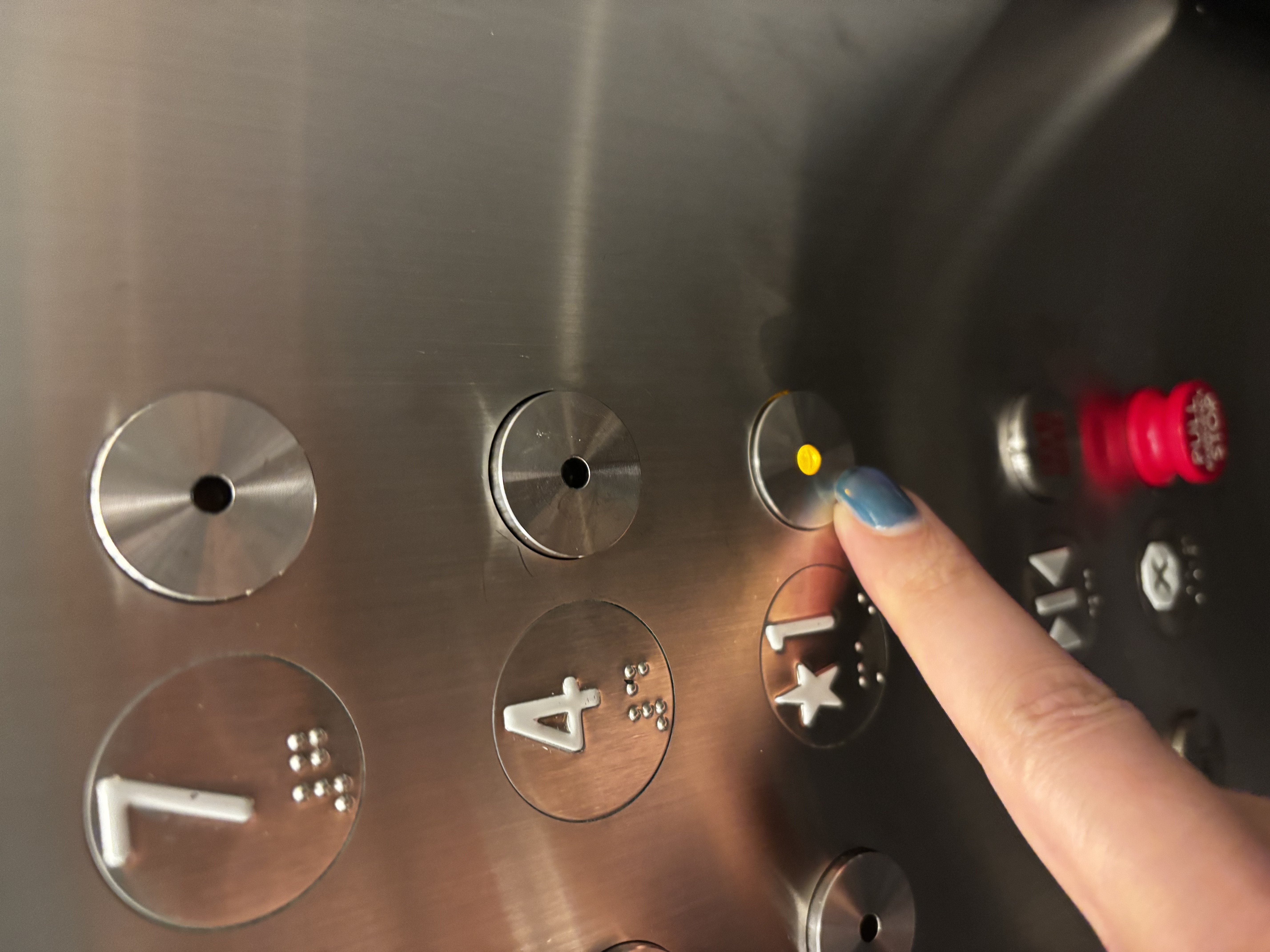 Button Elevator 2
