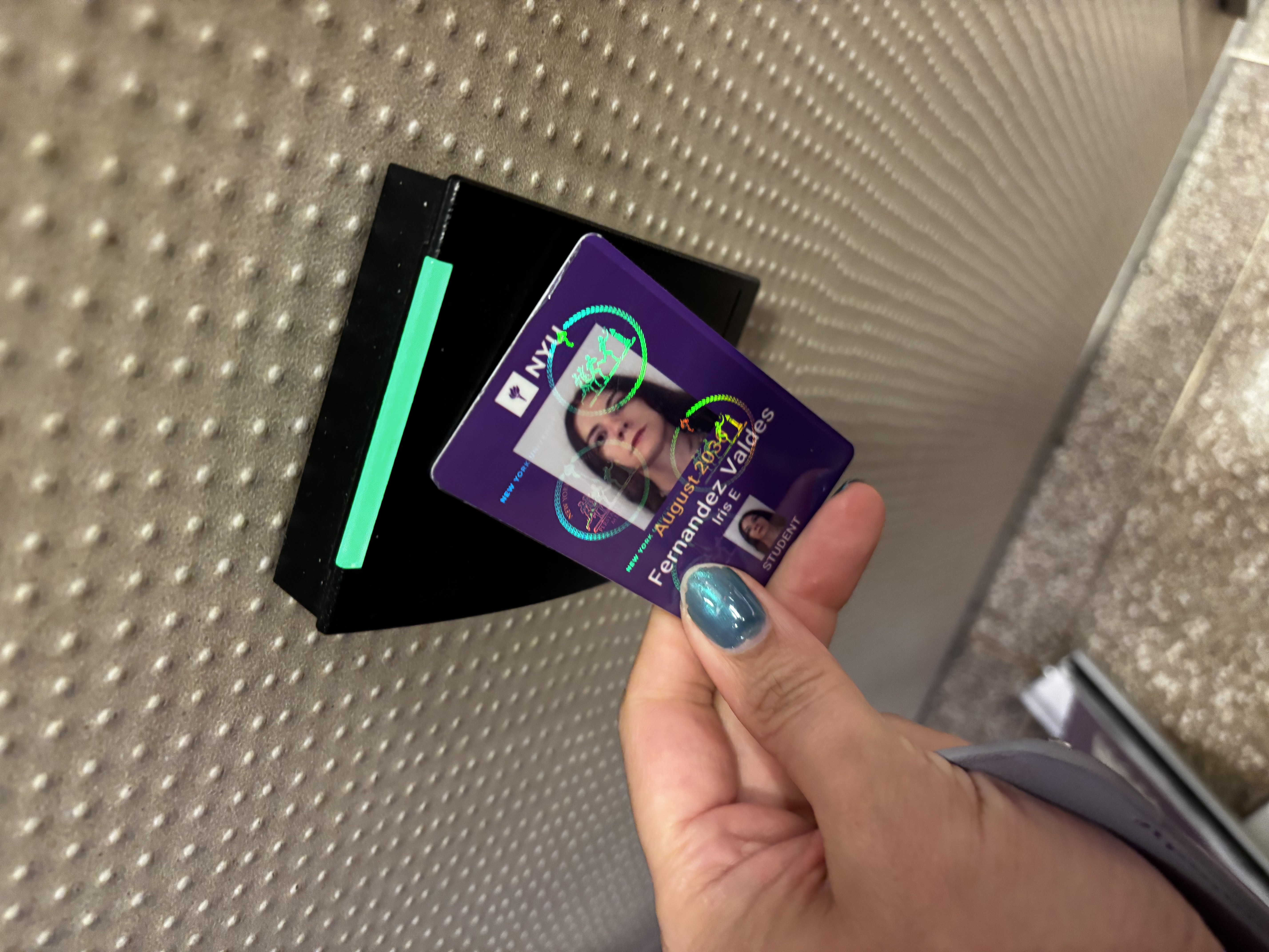 Card Reader (RFID)